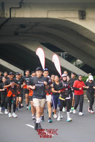Race photo from ONE RUN 10K VIBES JAKARTA 