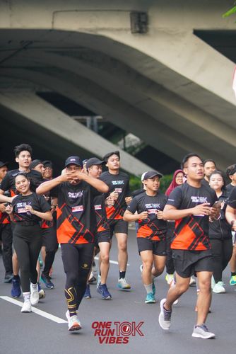 Race photo from ONE RUN 10K VIBES JAKARTA 