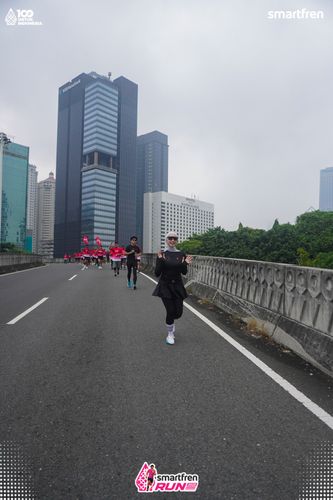 Race photo from Smartfren Run 2025 Vibes