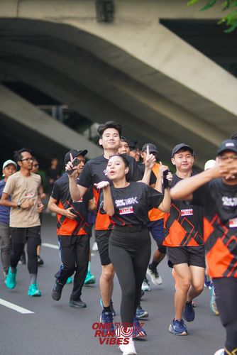 Race photo from ONE RUN 10K VIBES JAKARTA 