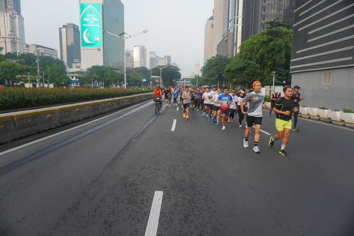 Race photo from NU SKIN RUNNING CLUB