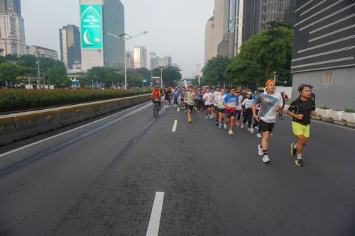 Race photo from NU SKIN RUNNING CLUB