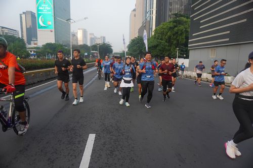 Race photo from NU SKIN RUNNING CLUB