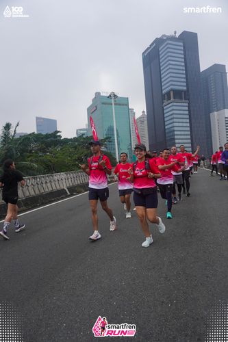 Race photo from Smartfren Run 2025 Vibes