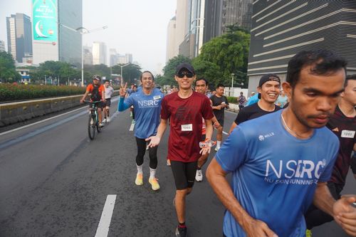 Race photo from NU SKIN RUNNING CLUB