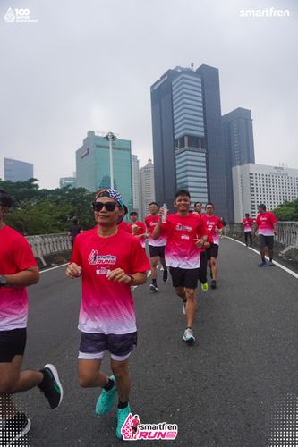 Race photo from Smartfren Run 2025 Vibes
