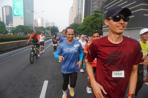 Race photo from NU SKIN RUNNING CLUB