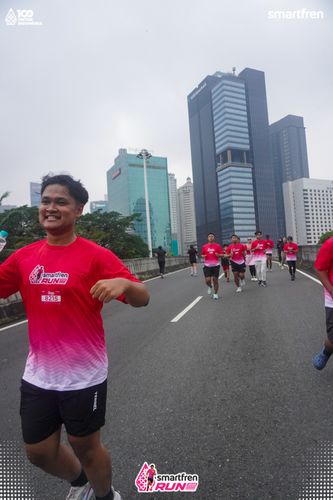 Race photo from Smartfren Run 2025 Vibes