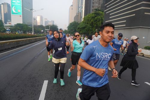 Race photo from NU SKIN RUNNING CLUB