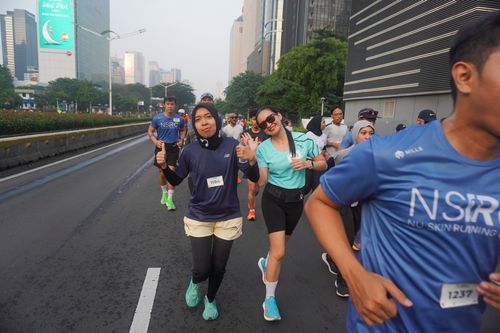Race photo from NU SKIN RUNNING CLUB