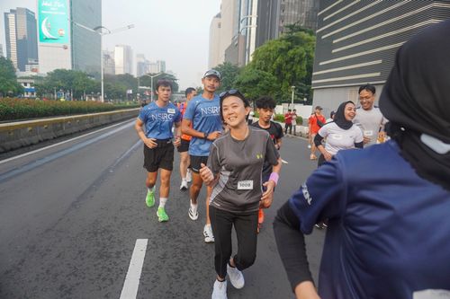 Race photo from NU SKIN RUNNING CLUB