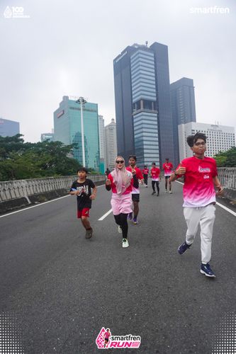 Race photo from Smartfren Run 2025 Vibes