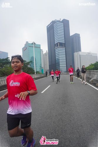 Race photo from Smartfren Run 2025 Vibes