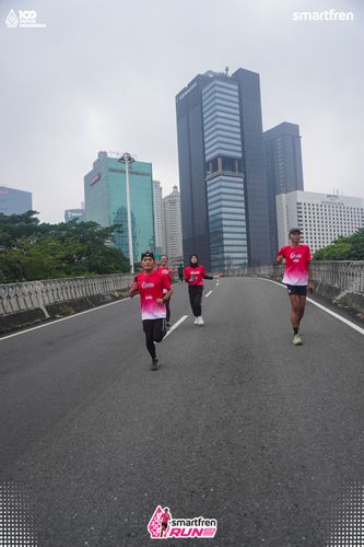 Race photo from Smartfren Run 2025 Vibes