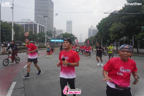 Race photo from Smartfren Run 2025 Vibes