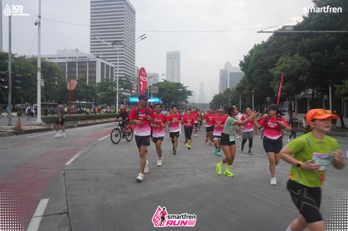 Race photo from Smartfren Run 2025 Vibes