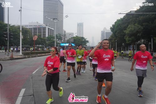 Race photo from Smartfren Run 2025 Vibes