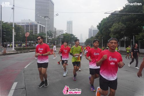 Race photo from Smartfren Run 2025 Vibes