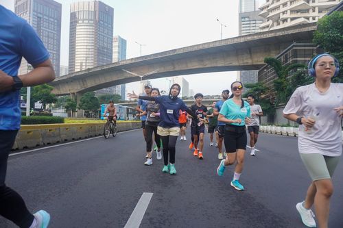 Race photo from NU SKIN RUNNING CLUB