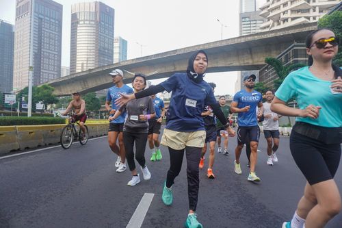 Race photo from NU SKIN RUNNING CLUB