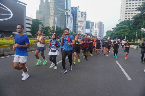 Race photo from NU SKIN RUNNING CLUB