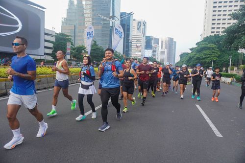 Race photo from NU SKIN RUNNING CLUB