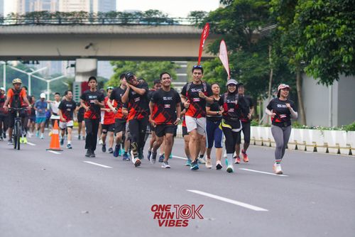 Race photo from ONE RUN 10K VIBES JAKARTA 