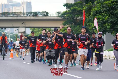 Race photo from ONE RUN 10K VIBES JAKARTA 