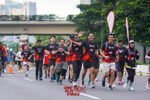 Race photo from ONE RUN 10K VIBES JAKARTA 
