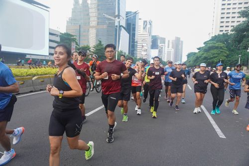 Race photo from NU SKIN RUNNING CLUB