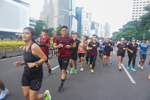 Race photo from NU SKIN RUNNING CLUB