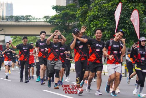 Race photo from ONE RUN 10K VIBES JAKARTA 