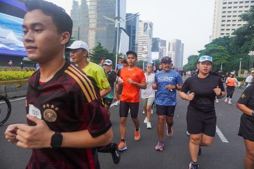 Race photo from NU SKIN RUNNING CLUB