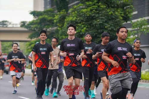 Race photo from ONE RUN 10K VIBES JAKARTA 