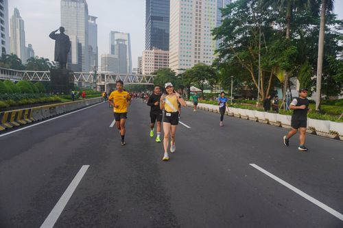 Race photo from NU SKIN RUNNING CLUB
