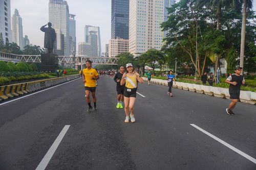 Race photo from NU SKIN RUNNING CLUB