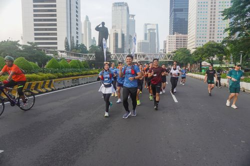 Race photo from NU SKIN RUNNING CLUB
