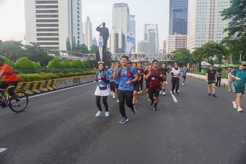 Race photo from NU SKIN RUNNING CLUB