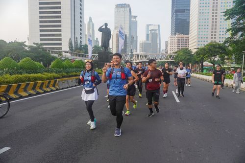 Race photo from NU SKIN RUNNING CLUB