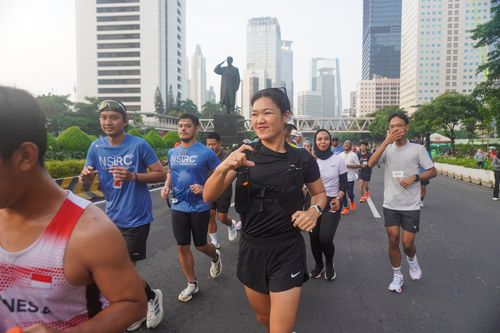 Race photo from NU SKIN RUNNING CLUB