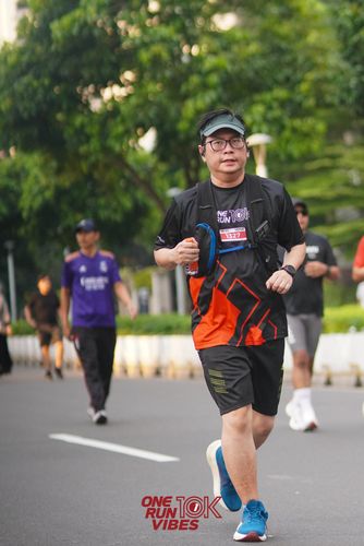 Race photo from ONE RUN 10K VIBES JAKARTA 