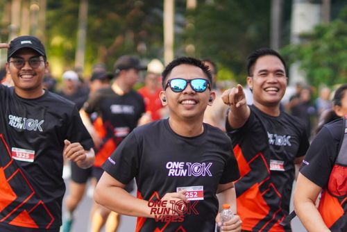Race photo from ONE RUN 10K VIBES JAKARTA 
