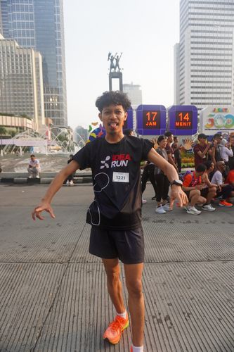 Race photo from NU SKIN RUNNING CLUB