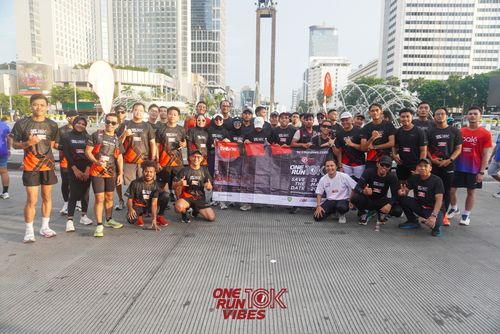 Race photo from ONE RUN 10K VIBES JAKARTA 