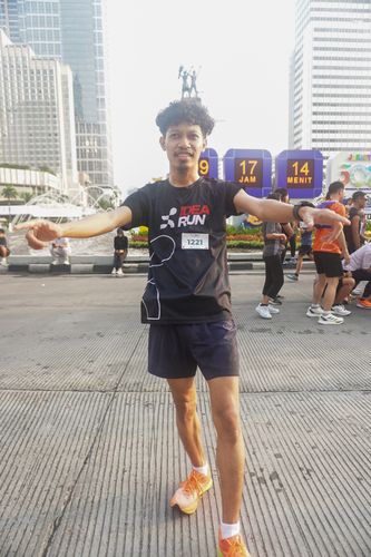 Race photo from NU SKIN RUNNING CLUB