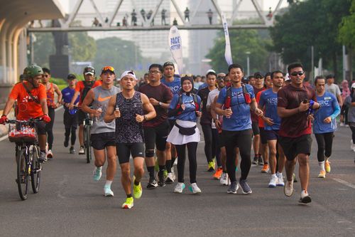 Race photo from NU SKIN RUNNING CLUB