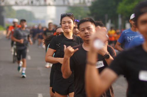 Race photo from NU SKIN RUNNING CLUB
