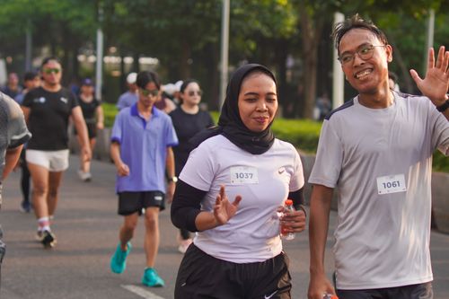 Race photo from NU SKIN RUNNING CLUB