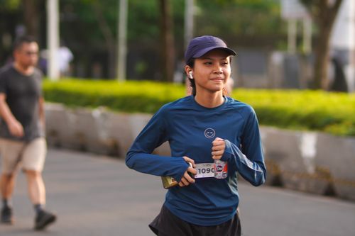 Race photo from NU SKIN RUNNING CLUB