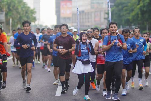 Race photo from NU SKIN RUNNING CLUB